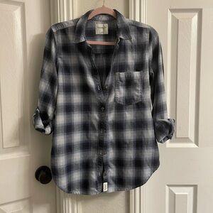 Abercrombie & Fitch Navy and White Plaid Shirt